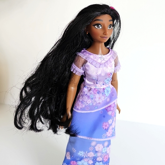 Disney Encanto Beautiful Isabela Madrigal 11" Fashion Doll Magical Floral Dress - Picture 9 of 13